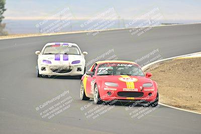 media/Jan-26-2025-CalClub SCCA (Sun) [[cfcea7df88]]/Group 1/Race/